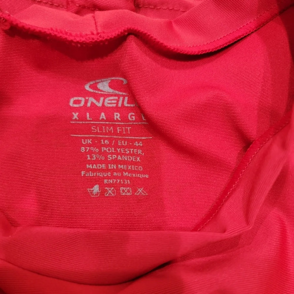 Bundle of active short sleeve shirts.  O'Neil,  Champion and REI. XL. - Picture 3 of 6